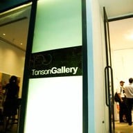 บรรยากาศ 100 Tonson Gallery