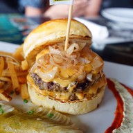 เมนูของร้าน The Hungry Wolf Steak● Pizza ● Ribs