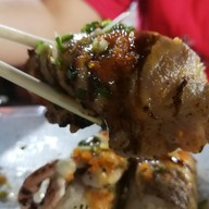 ตลาดนัดมีโชค