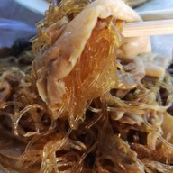 ตลาดนัดมีโชค