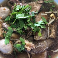 ก๋วยเตี๋ยวเนื้อตุ๋นแอร์พอร์ต