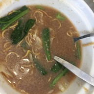 ราดหน้ารวมเพื่อน