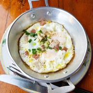 เมนูของร้าน SIX O'CLOCK Breakfast & coffee