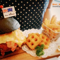 Masi...Mamon หมูปิ้งโบราณ
