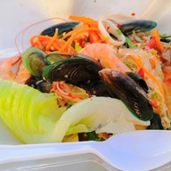 ยำสารพัดนึก