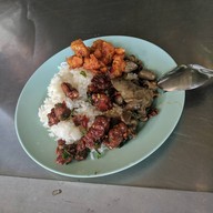 เมนูของร้าน พี่นุ้ย