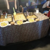 ถนนคนเดินสันกำแพง