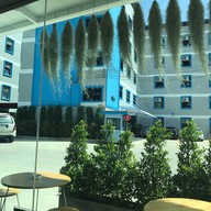 หน้าร้าน Recharge Chill Space