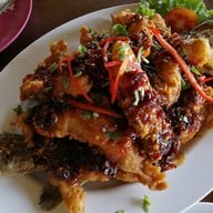 เมนูของร้าน ครัวริมอ่าว บางตะบูน