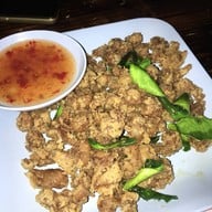 ร้านอาหารสันลมจอย