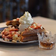 Mocking Tales เมส ทองหล่อ