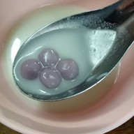 ร้านบัวลอย 3 รส  เจ๊ตุ๊ก ที่ใหม่อ่างเก็บน้ำประปานาสร้าง ที่ใหม่