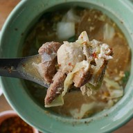 เมนูของร้าน ก๋วยเตี๋ยวหมูตุ๋นหม้อไฟนินจา