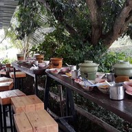 บรรยากาศ ก๋วยเตี๋ยวหมูตุ๋นหม้อไฟนินจา