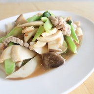 เมนูของร้าน ครัวบ้านอุดม