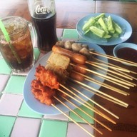 เมนูของร้าน รวมวัย หมูปิ้ง แอนด์ ชาบู