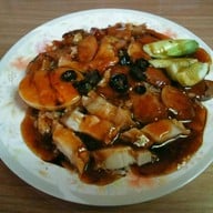 เมนูของร้าน ข้าวหมูแดงหมูกรอบราชบุรี