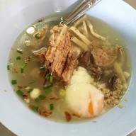เมนูของร้าน ตี 5 Breakfast