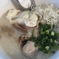 เมนูของร้าน โจ๊กคุณน้อย พัทยา-นาเกลือ พัทยา-นาเกลือ