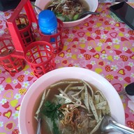 ก๋วยจั๊บญวน รสซิ่ง