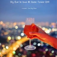 Sirocco โรงแรมเลอบัว แอท สเตท ทาวเวอร์