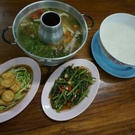 เมนูของร้าน ข้าวต้มฟรี