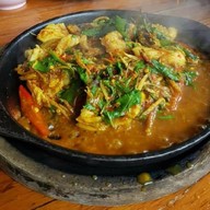 เมนูของร้าน ครัวน้ำตก