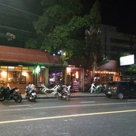 ร้านกาแฟริมน้ำ