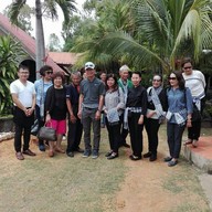 บรรยากาศ เชลล์ชวนชิม ไก่ย่างป๋าหวิน
