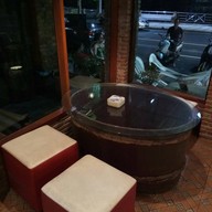 ร้านกาแฟริมน้ำ