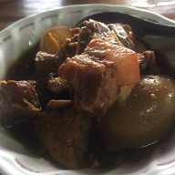 ร้านข้าวแกงเจ๊เฮียง