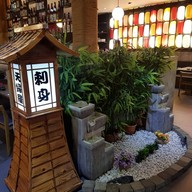 Atmosphere of Tuna Ichiban Phuket