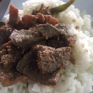 ร้านข้าวแกงเจ๊เฮียง