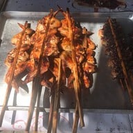 หน้าร้าน ไก่ย่างวิเชียรบุรี สนามบินน้ำ