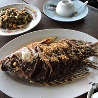 เมนูของร้าน วิโรจน์แก่งกระจานรสเด็ด