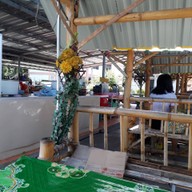 บรรยากาศ ก๋วยเตี๋ยวลุงกบ