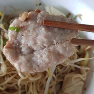 เมนูของร้าน ก๋วยเตี๋ยวเจ๊ลี่