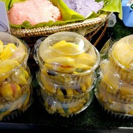 เมนูของร้าน ข้าวเหนียวมูน ช.ศรแก้ว