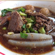 ก๋วยเตี๋ยวเรือเฟื่องฟ้า คลอง 7