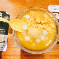 Hui Lau Shan Causeway bay