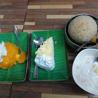 เมนูของร้าน บัวลอยกำแพงดิน กำแพงดิน