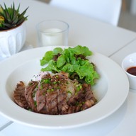เมนูของร้าน WHITE  bake.wine.cafe