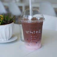 เมนูของร้าน WHITE  bake.wine.cafe