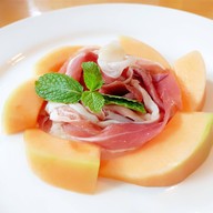 เมนูของร้าน Parlour Restaurant & Bar คริสตัล ดีไซน์เซ็นเตอร์