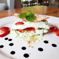 เมนูของร้าน Parlour Restaurant & Bar คริสตัล ดีไซน์เซ็นเตอร์