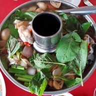 เมนูของร้าน สวนอาหารตลิ่งชัน