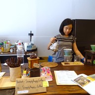 บรรยากาศ Simply Happy