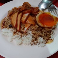 เมนูของร้าน ทรง