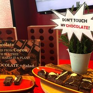 เมนูของร้าน Red Coral Lounge Movenpick Siam Hotel Pattaya