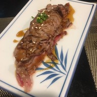 Play Sushi & Bar เพลย์ซูชิ